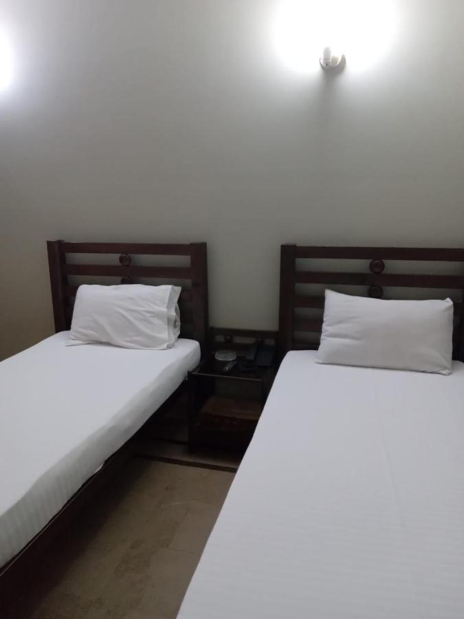 New Hotel Chilton Καράτσι Εξωτερικό φωτογραφία