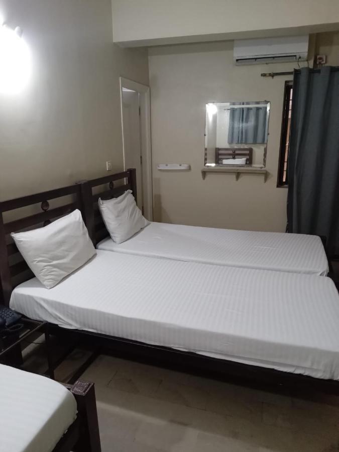New Hotel Chilton Καράτσι Εξωτερικό φωτογραφία