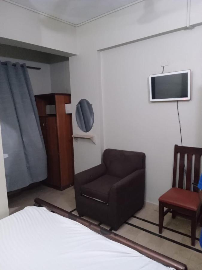 New Hotel Chilton Καράτσι Εξωτερικό φωτογραφία